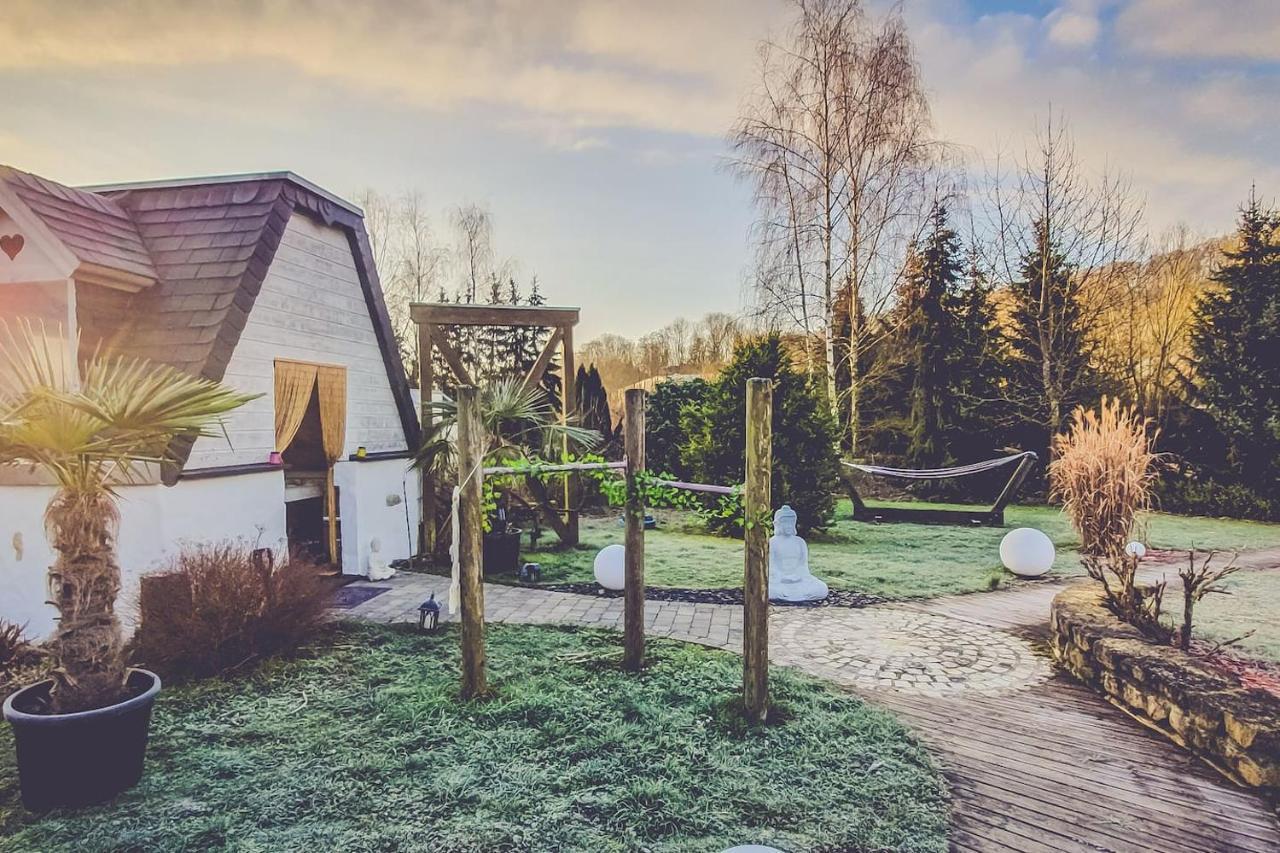 Wonderland With Private Spa/wellness Apartment Ralingen