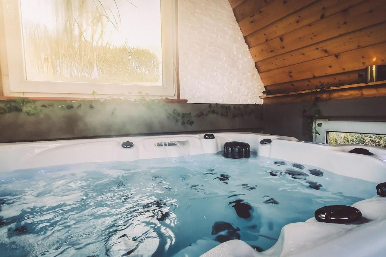 Wonderland With Private Spa/wellness Apartment